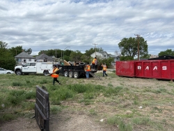 Volunteers cleaning up neighbourhood